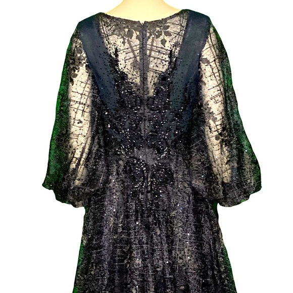 NWT MacDuggal Midnight Embellished V Neck Puff Sleeve A-line Gown - Sz 6 - Picture 7 of 9